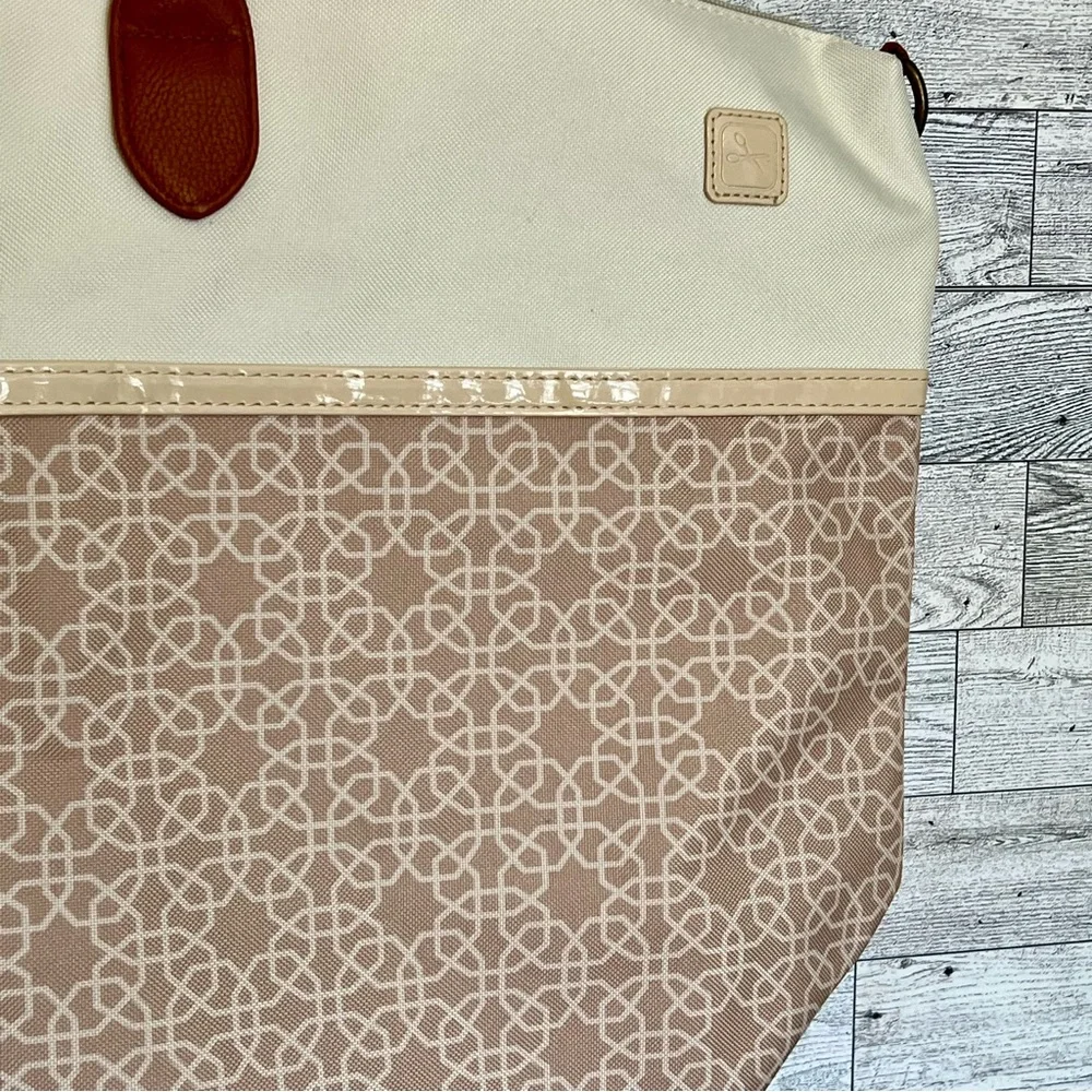 NEUTRAL DUFFLE BAG / Faux Leather Handless / Removable Shoulder Strap‎ (NWT)